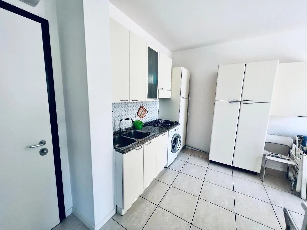 Modern Apartment Near The Beach In Jesolo Italy İtalya