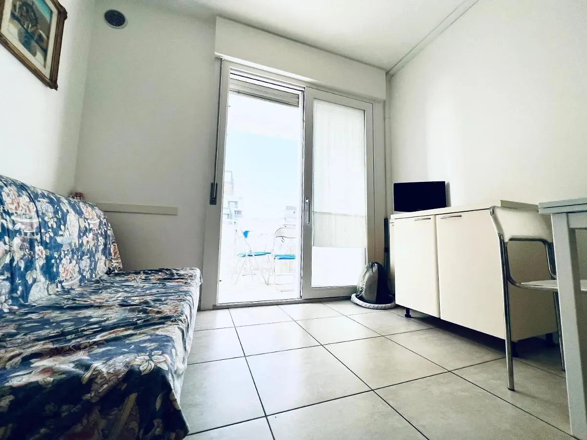 Modern Apartment Near The Beach In Jesolo Italy İtalya